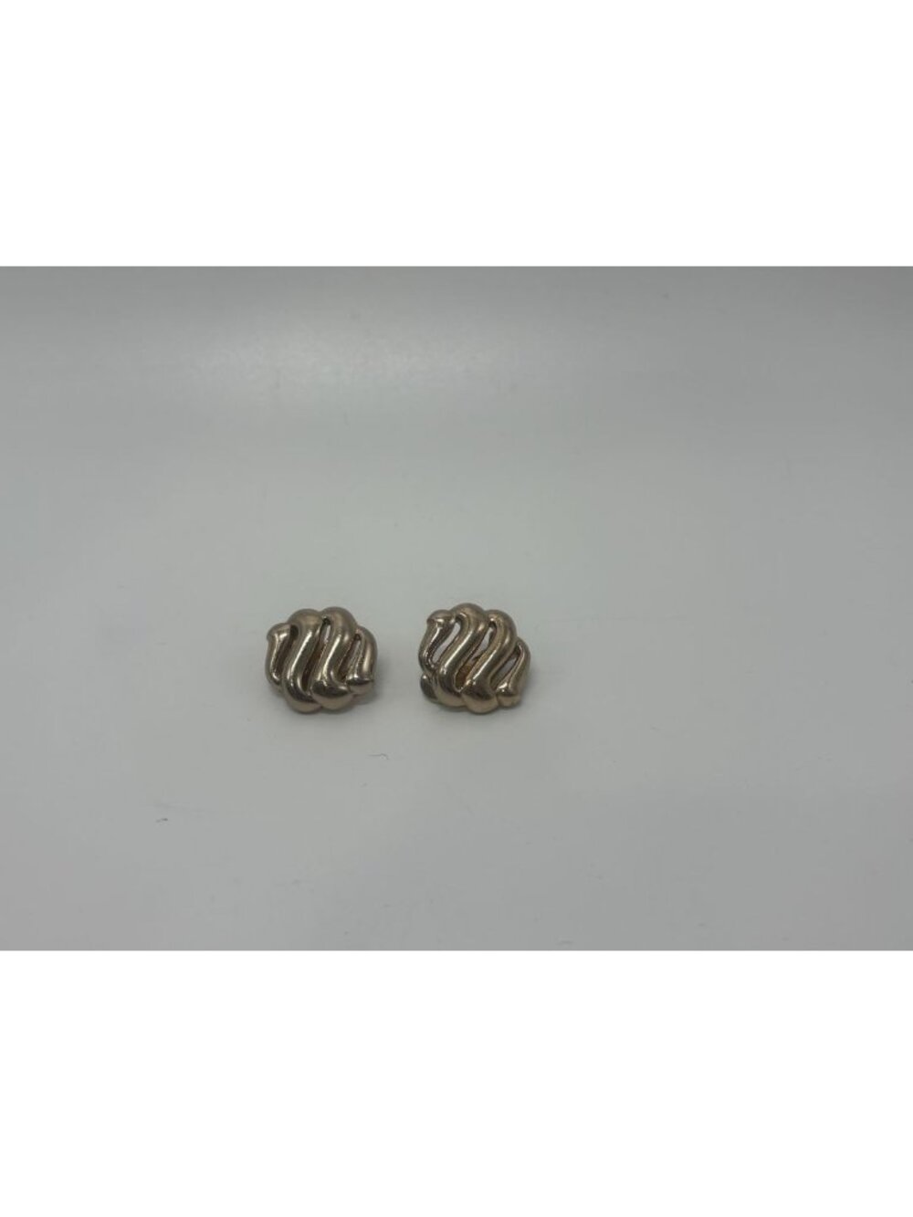 Monet Silver Vintage 1980s Openwork Swirl Clip On Earrings
